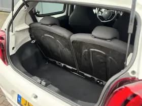 Peugeot 108 1.0 e-VTi Active | Airco | Bluetooth | Elektrische ramen thumbnail 13