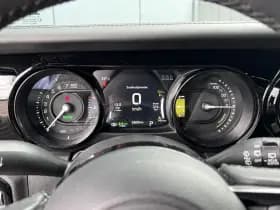 Jeep Wrangler BRUTE Sahara 4xe 380 | Lift kit | 20" | Verwarmde stoelen| BRUTE | Hybrid | thumbnail 4