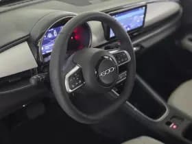 Fiat 600 1.2 Hybrid La Prima | Apple-Android | Stoelverwarming | Parkeercamera thumbnail 11