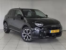 Fiat 600 1.2 Hybrid La Prima | Apple-Android | Stoelverwarming | Parkeercamera thumbnail 5