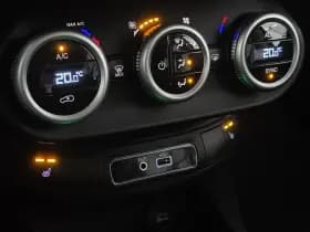 Fiat 500X 1.4 Turbo MultiAir Lounge | Climate Control | Navigatie | Stoelverwarming | Trekhaak thumbnail 20