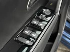 Lancia Ypsilon Edizione Limitata Cassina Navigatie | Apple carplay/Andriod auto | Cruise control | Velours bekleding | Achteruitrij camera | thumbnail 20