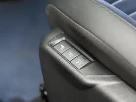 Lancia Ypsilon Edizione Limitata Cassina Navigatie | Apple carplay/Andriod auto | Cruise control | Velours bekleding | Achteruitrij camera | thumbnail 23