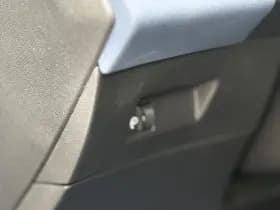 Lancia Ypsilon Edizione Limitata Cassina Navigatie | Apple carplay/Andriod auto | Cruise control | Velours bekleding | Achteruitrij camera | thumbnail 24