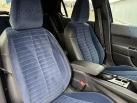 Lancia Ypsilon Edizione Limitata Cassina Navigatie | Apple carplay/Andriod auto | Cruise control | Velours bekleding | Achteruitrij camera | thumbnail 7