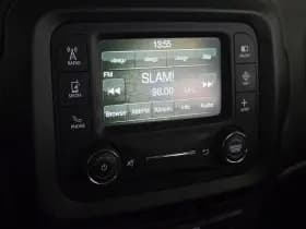 Jeep Renegade 1.4 MultiAir Longitude | Trekhaak | Cruise Control | Bluetooth thumbnail 21