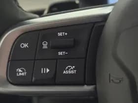 Jeep Avenger 1.2 Summit | Apple-Android | Parkeercamera | Adaptive Cruise Control thumbnail 19