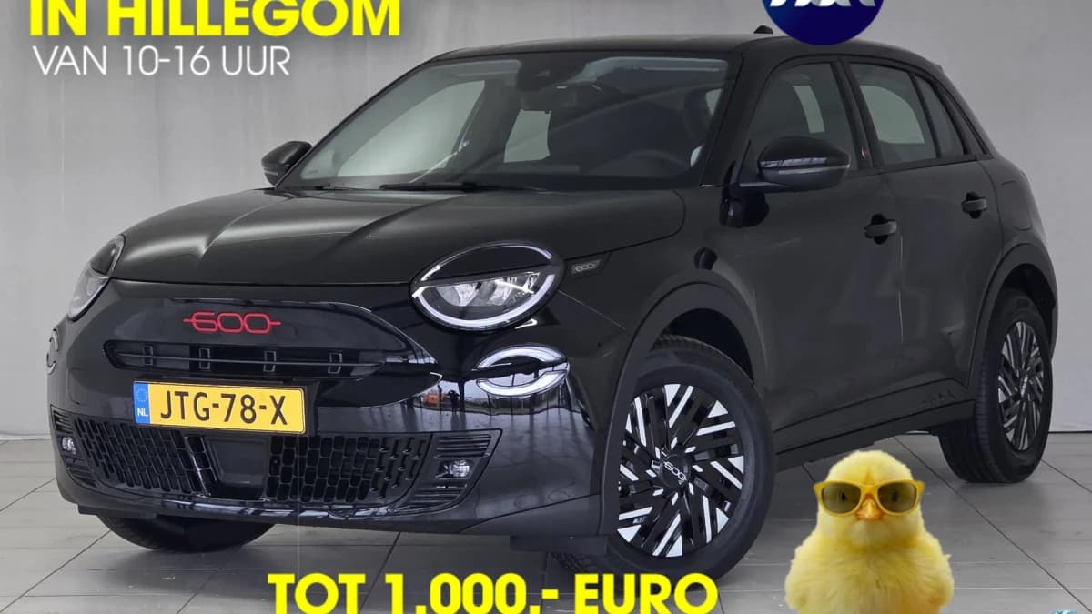 Fiat 600e RED 54 kWh | Apple-Android | Cruise Control | Parkeersensoren — foto 1