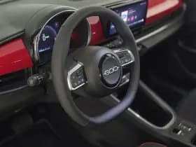 Fiat 600e RED 54 kWh | Apple-Android | Cruise Control | Parkeersensoren thumbnail 11