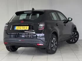 Fiat 600e RED 54 kWh | Apple-Android | Cruise Control | Parkeersensoren thumbnail 10