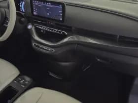 Fiat 500C La Prima 42 kWh | Cabriolet | Apple-Android | Climate Control | Cruise Control thumbnail 13