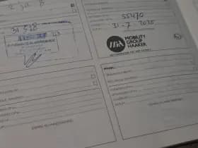 Fiat 500C La Prima 42 kWh | Cabriolet | Apple-Android | Climate Control | Cruise Control thumbnail 28