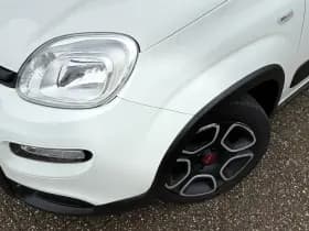 Fiat Panda 1.0 Hybrid Cross | Airco | Radio | thumbnail 19