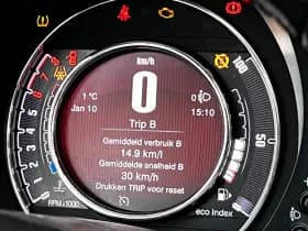 Fiat 500 0.9 TwinAir Turbo Collezione | Parkeersensoren | Climate control | thumbnail 13