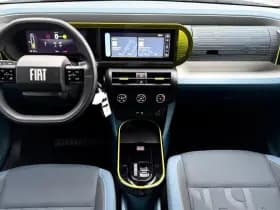 Fiat Grande Panda RED 11kW 44 kWh | LED | Parkeersensoren | Carplay draadloos | airco | cruise control | thumbnail 4