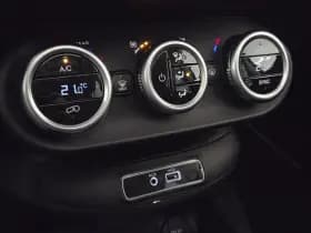 Fiat 500X 1.4 Turbo MultiAir Lounge | Schuif-Kanteldak | Navigatie | Cruise Control thumbnail 20