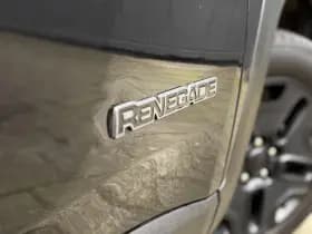 Jeep Renegade 1.4 MultiAir Longitude | Bluetooth | Stoel-Stuurverwarming | Navigatie thumbnail 11