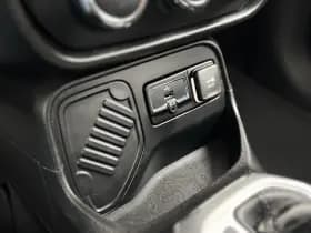 Jeep Renegade 1.4 MultiAir Longitude | Bluetooth | Stoel-Stuurverwarming | Navigatie thumbnail 27