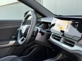 Jeep Compass First Edition 74 kWh | Schuif-kanteldak | Apple-Android | Massagestoelen thumbnail 2