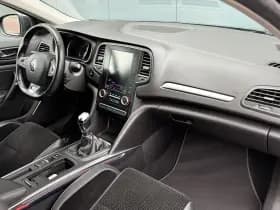 Renault Mégane Estate 1.3 TCe GT-Line | Apple-Android | Cruise control | Navigatie thumbnail 14