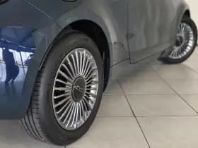 Fiat 500 1.0 Hybrid Torino Launch Edition | Apple-Android | Cruise Control | Parkeersensoren thumbnail 15