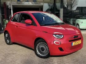 Fiat 500 1.0 Hybrid Torino Launch Edition | Cruise control | Climaat control | Parkeersensoren | Carplay | thumbnail 5