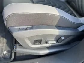 Jeep Compass 1.2 e-Hybrid First Edition | Panoramadak | stoel massage | Carplay | 360 Camera | Focal audio | thumbnail 21