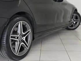 Mercedes-Benz C-Klasse 180 Premium Pack | AMG-Line | Schuif-Kanteldak | Apple-Android | Dealeronderhouden thumbnail 15