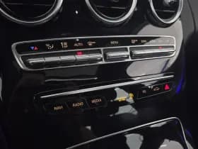 Mercedes-Benz C-Klasse 180 Premium Pack | AMG-Line | Schuif-Kanteldak | Apple-Android | Dealeronderhouden thumbnail 21