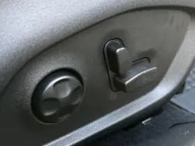 Jeep Compass 4xe 240 Plug-in Hybrid Electric Summit | Schuif-Kanteldak | Apple-Android | Adaptive Cruise Control thumbnail 30