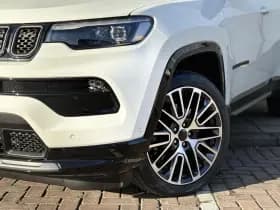 Jeep Compass 4xe 240 Plug-in Hybrid Electric Summit | Schuif-Kanteldak | Apple-Android | Adaptive Cruise Control thumbnail 6