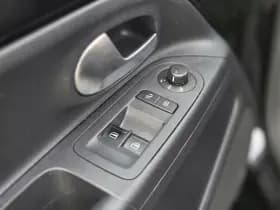 Volkswagen Up! 1.0 BMT move up! | Airco | Bluetooth | Dealeronderhouden thumbnail 23