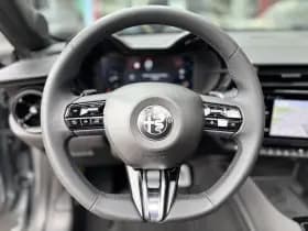 Alfa Romeo Junior 1.2 Turbo Hybrid Ibrida Speciale thumbnail 12