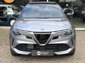 Alfa Romeo Junior 1.2 Turbo Hybrid Ibrida Speciale thumbnail 3