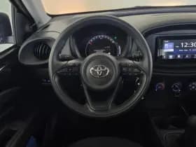 Toyota Aygo X 1.0 VVT-i MT | Adaptive Cruise Control | Apple-Android | 5-Deurs thumbnail 2