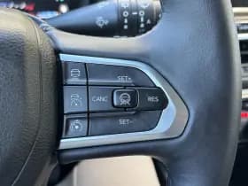 Jeep Compass 4xe 240 Plug-in Hybrid Electric Summit | Safety Pack | Premium Pack | Winter Pack | thumbnail 21