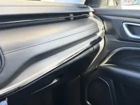 Jeep Compass 4xe 240 Plug-in Hybrid Electric Summit | Safety Pack | Premium Pack | Winter Pack | thumbnail 23