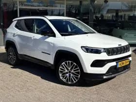 Jeep Compass 4xe 240 Plug-in Hybrid Electric Summit | Safety Pack | Premium Pack | Winter Pack | thumbnail 5