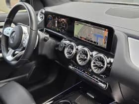 Mercedes-Benz GLA 250 e AMG Line | Schuif-kanteldak | Apple-Android | Navigatie thumbnail 2