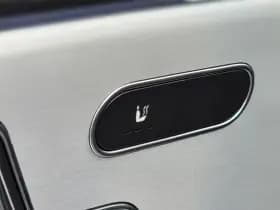 Mercedes-Benz GLA 250 e AMG Line | Schuif-kanteldak | Apple-Android | Navigatie thumbnail 25