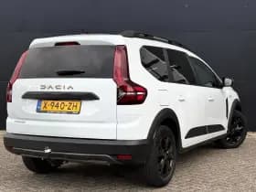 Dacia Jogger 1.6 Hybrid 140 Extreme 7-persoons | Apple-Android | Trekhaak | Dealonderhouden thumbnail 4