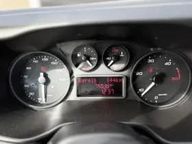 Iveco Daily 35S12V 2.3 352 H2 | 3-zits | Trekhaak | Parkeersensoren thumbnail 11