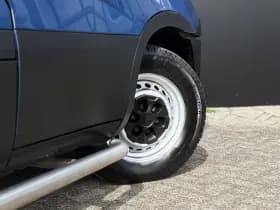 Iveco Daily 35S12V 2.3 352 H2 | 3-zits | Trekhaak | Parkeersensoren thumbnail 13