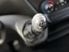 Iveco Daily 35S12V 2.3 352 H2 | 3-zits | Trekhaak | Parkeersensoren thumbnail 20