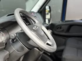 Iveco Daily 35S12V 2.3 352 H2 | 3-zits | Trekhaak | Parkeersensoren thumbnail 10