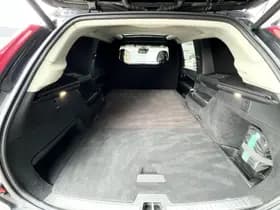 Volvo XC90 2.0 D5 235pk AWD Momentum thumbnail 3