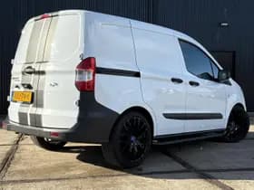 Ford Transit Courier 1.5 TDCI SPORT thumbnail 9