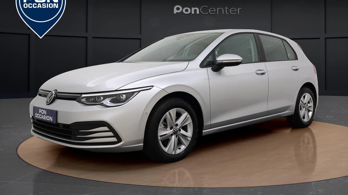 Volkswagen Golf 1.5 eTSI — foto 1