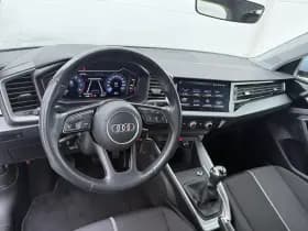 Audi A1 Sportback 25 TFSI Pro Line thumbnail 4