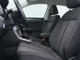 Volkswagen T-Roc 1.5 TSI Style thumbnail 5